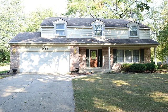 1520 Chippewa Dr photo 1
