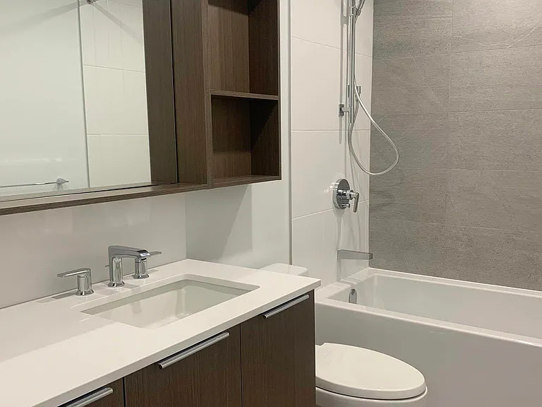 645 Como Lake Ave #510 — Photo 9