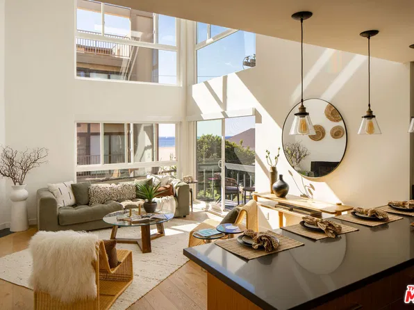 14 Reef St APT 1, Marina Del Rey, CA 90292