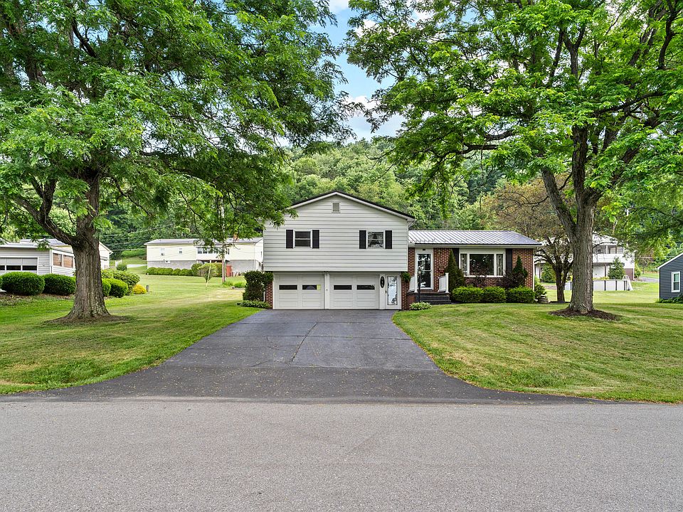 1st image of 615 Indian Rd