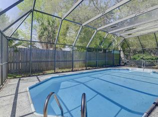 613 Cambridge Ave, Fort Walton Beach, FL 32547