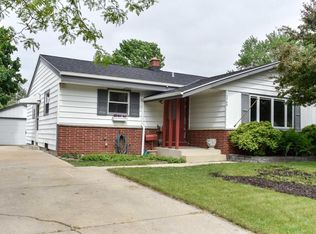3569 S 95th St, Milwaukee, WI 53228