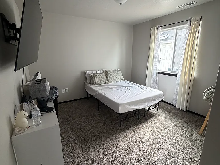 349 Cartwright Ave — Photo 5