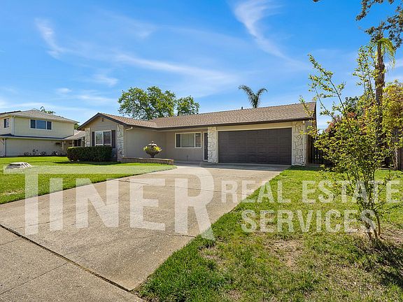 5th image of 9024 Leatham Ave