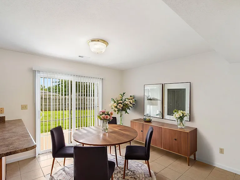 4302-4304 Cheryl Ct. — Photo 12
