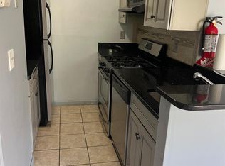 68 Crosspointe Dr, East Brunswick, NJ 08816