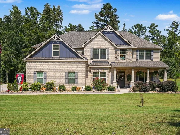 451 Homestead Cir, Forsyth, GA 31029