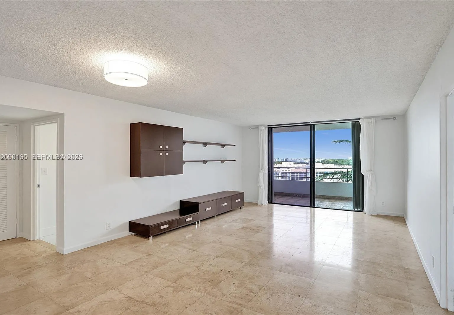 Olympus Condo Phase — Photo 2