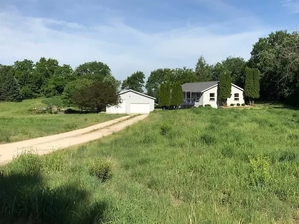9429 N Klug Rd, Milton, WI 53563