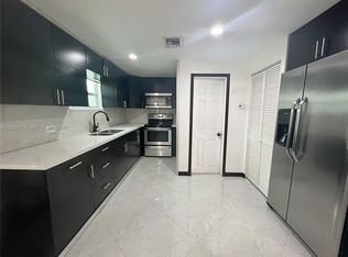 9615 NW 3rd Ave, Miami, FL 33150