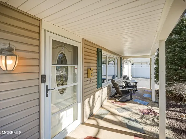 41 Indigo Lane, Aberdeen, NJ 07747