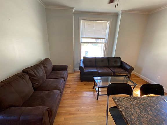 2nd image of 529 N Division St