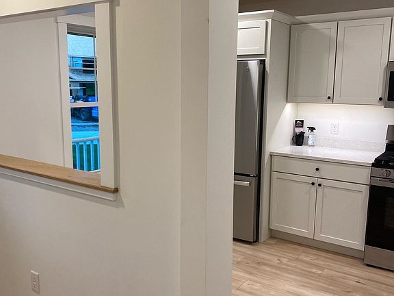 4th image of 780 Harbor View Drive #11A