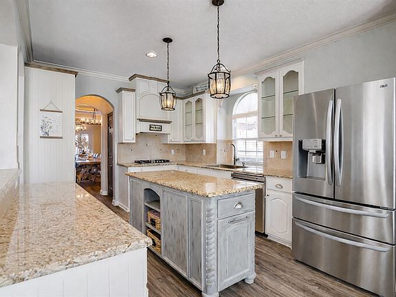 4th image of 4641 Poplar Ridge Dr