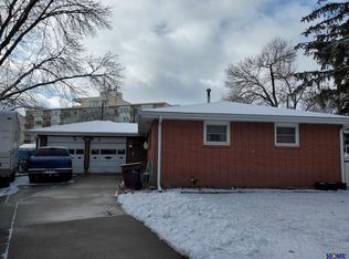 5401 Orcutt Ave S, Lincoln, NE 68504