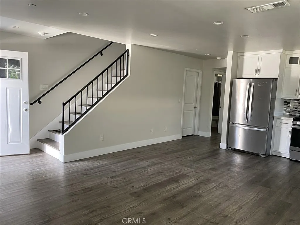 4 bed, 1425 sqft, $3,750 — Photo 4