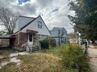 164-38 77 Avenue, Fresh Meadows, NY 11366