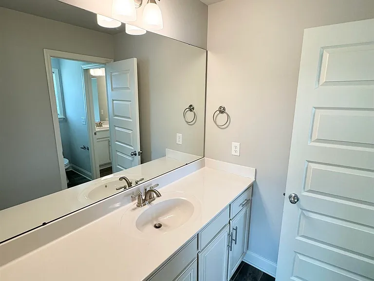 4323 Flint Dr SE — Photo 35