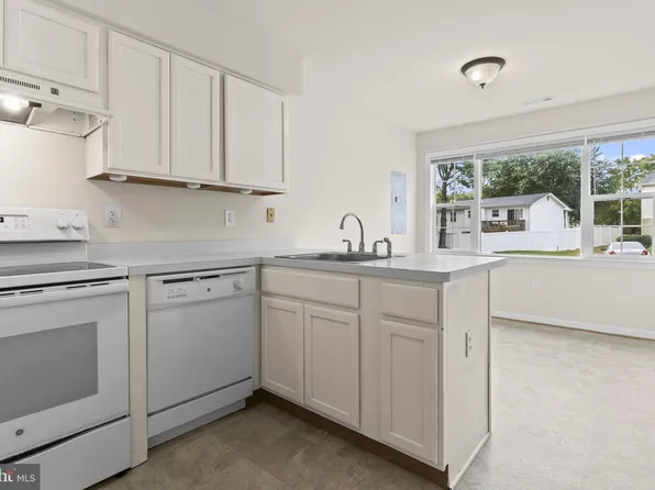 8536 F St, Chesapeake Beach, MD 20732