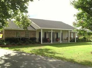 534 Progress Rd, Poplarville, MS 39470