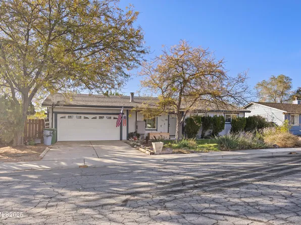 749 E St, Fernley, NV 89408