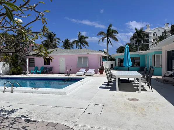 100 Sandal Ln #8, West Palm Beach, FL 33404