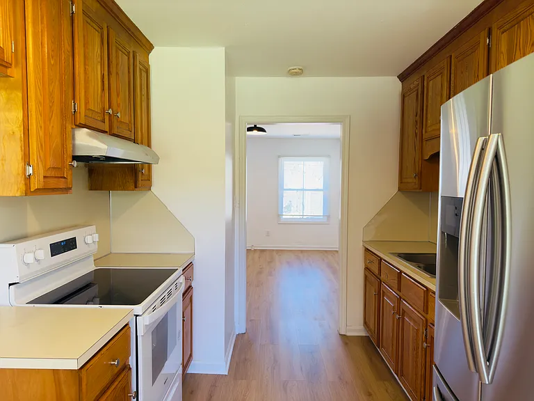 104 Brumley Ave NE #1 — Photo 7