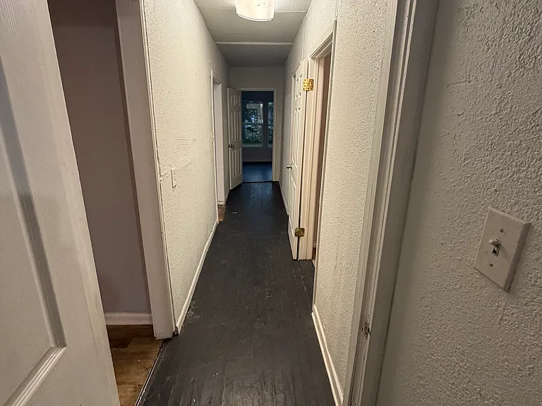 133 Jeffrey — Photo 5