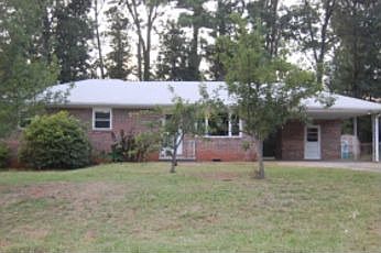 1st image of 2811 Birchwood Way SW