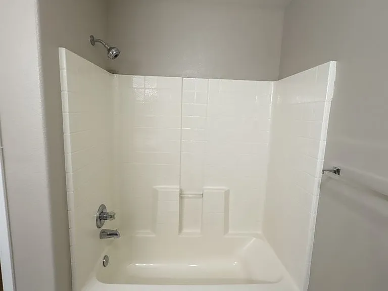 2916-18 N Terrace St #2645-2647 — Photo 14