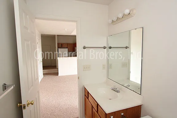 104 S 3rd St #206 — Photo 7