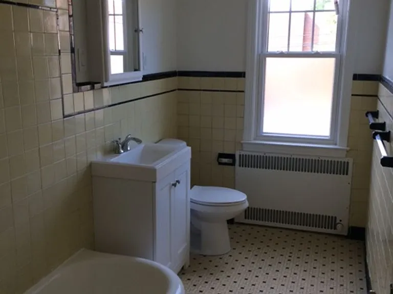 684 Farmington Ave #4-6 — Photo 14