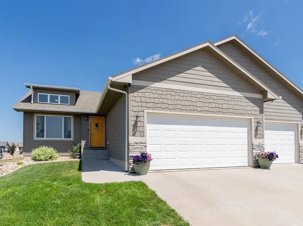 8908 W 21st St, Sioux Falls, SD 57106