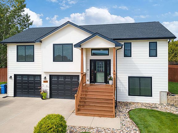 2nd image of 4009 Wineberry Ln