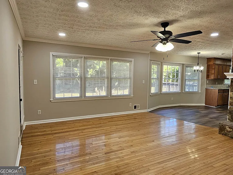 683 Ginger Cake Rd — Photo 21