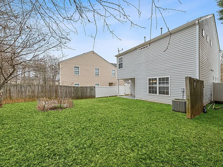 188 Ilex Dr — Photo 12