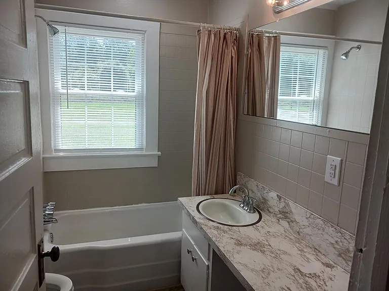 174 Belfast Rd — Photo 22