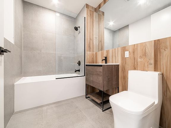 5th image of 1365 Nostrand Ave #2H