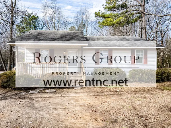 653 N Main St, Warrenton, NC 27589