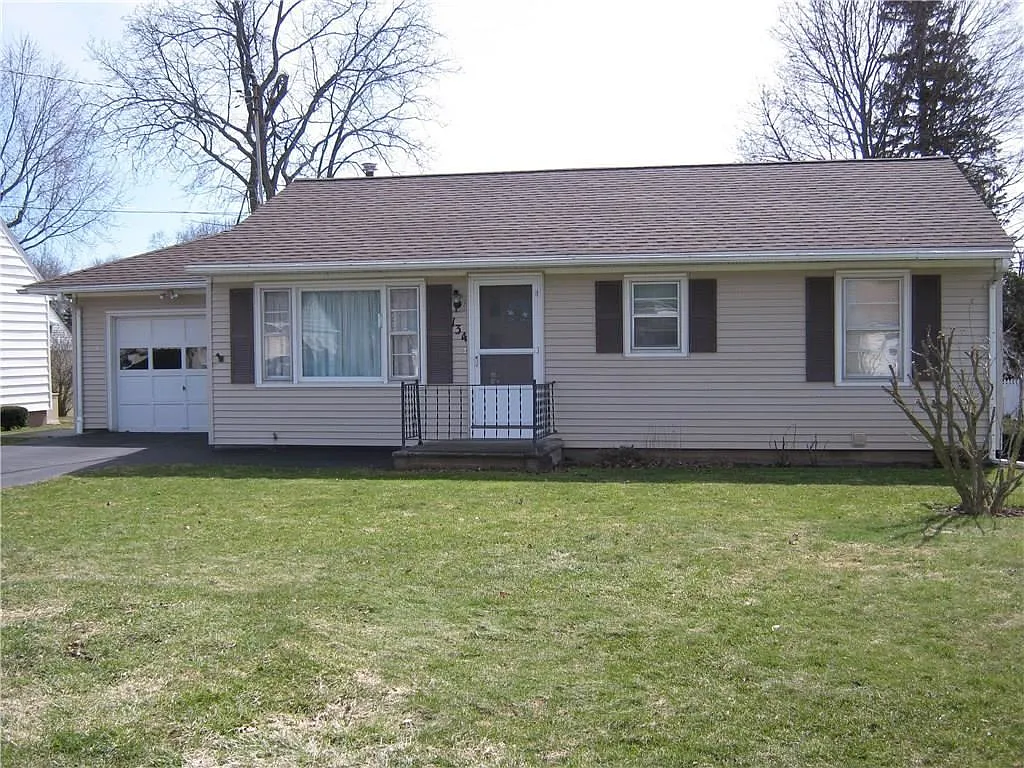 134 Landon Ave photo 1