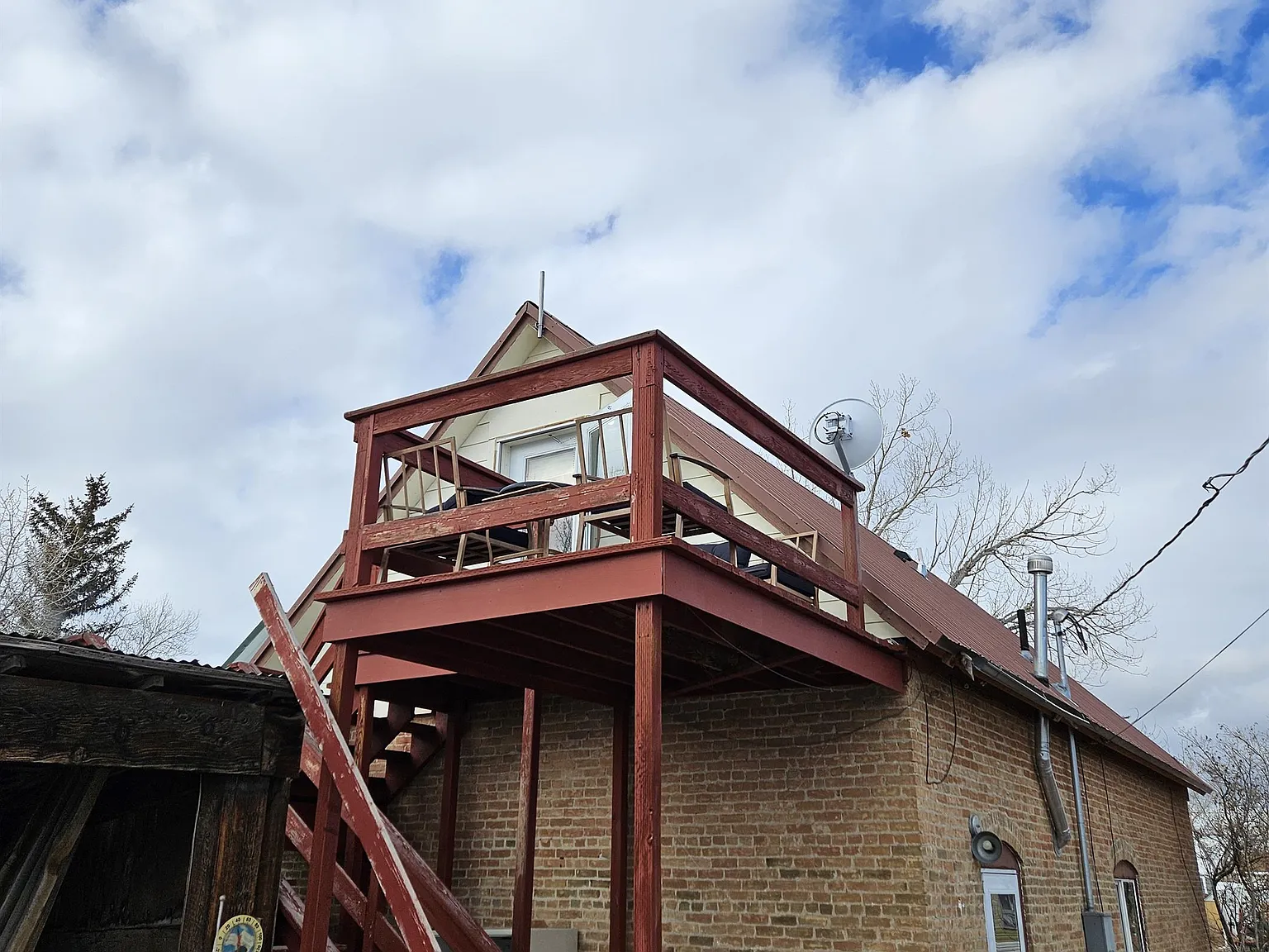 410 Smith Avenue - 1 — Photo 2