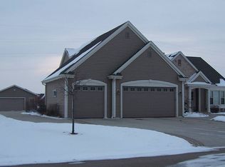 1046 25th Ave, Kenosha, WI 53140