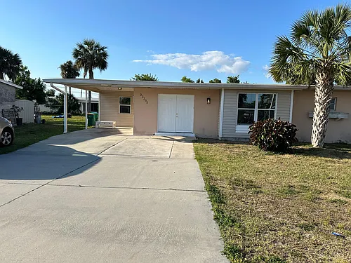 22202 Midway Blvd Photo 1