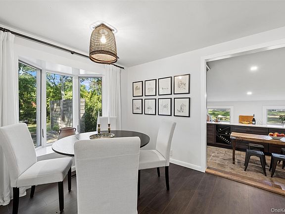 3rd image of 27 Ocean Avenue