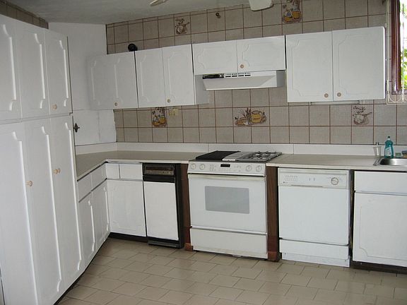 Kitchen with lots of storage space