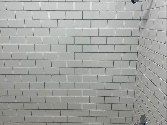4th image of 12625 W Outer Dr #300
