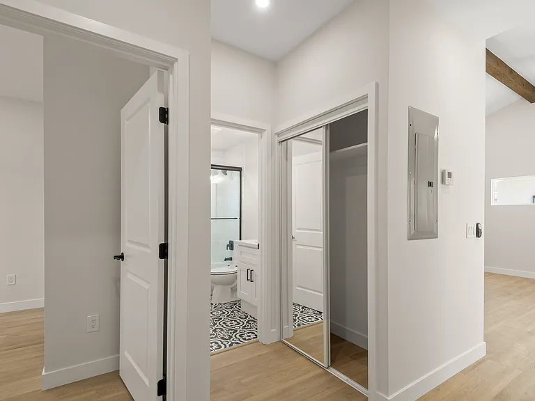 9412 Pike Rd — Photo 16