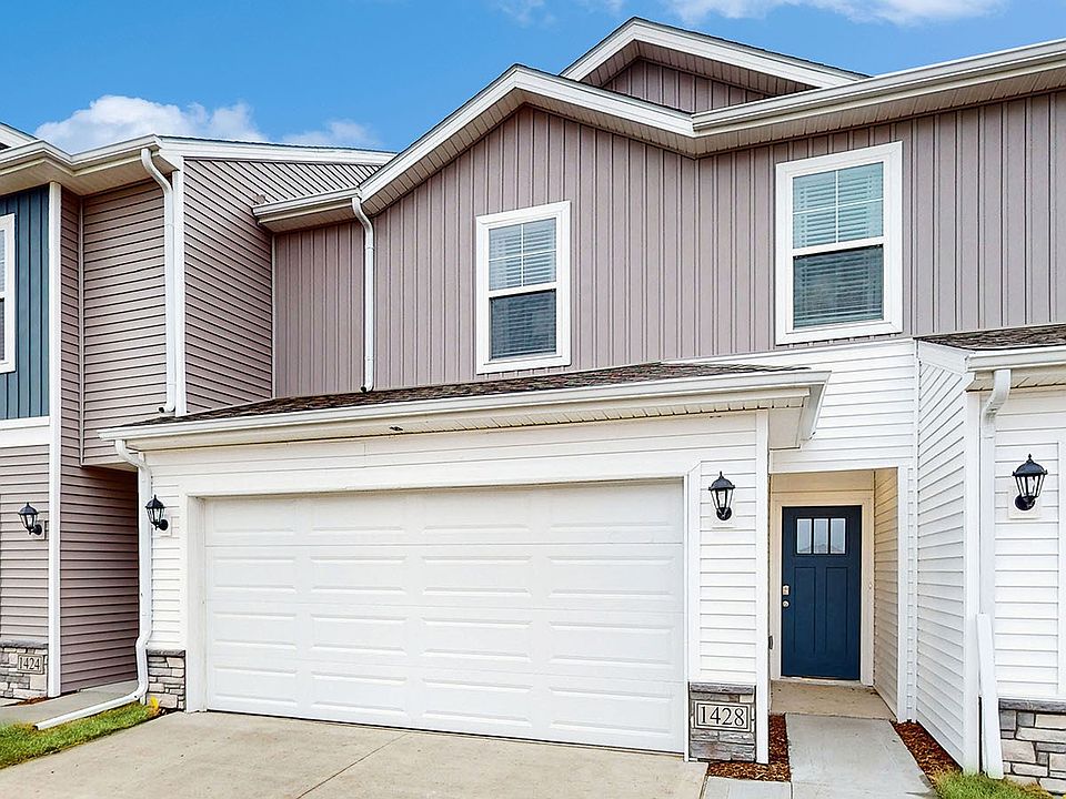 1st image of 9417 Lovegrass Dr SW