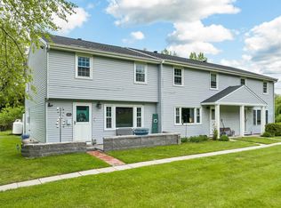 5 Raeder Dr #A, Stratham, NH 03885