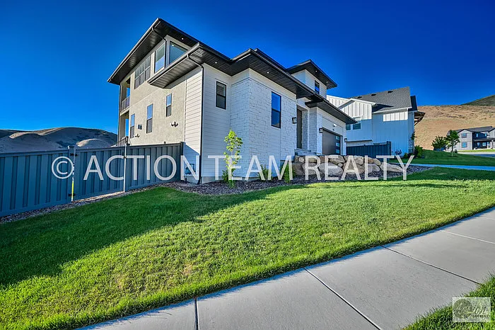 1722 W Oakridge Dr — Photo 6